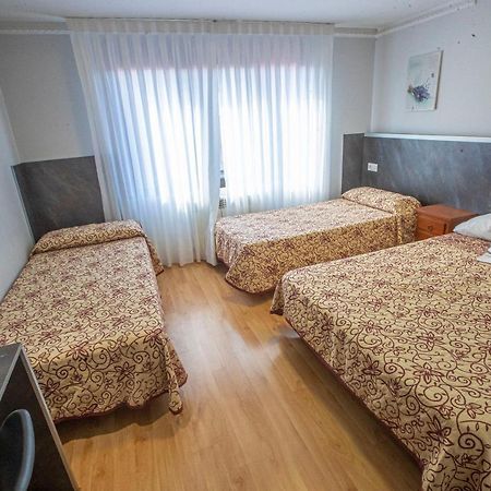 Hostal Vitorina Сория Екстериор снимка