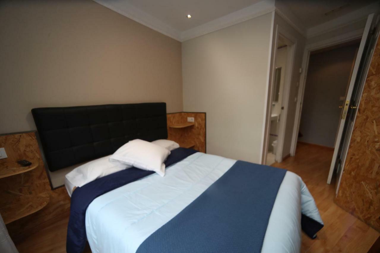 Hostal Vitorina Сория Екстериор снимка