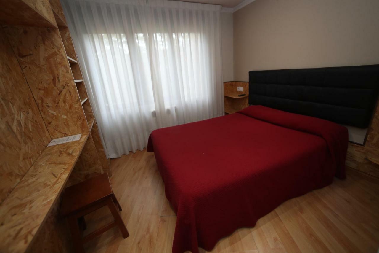 Hostal Vitorina Сория Екстериор снимка