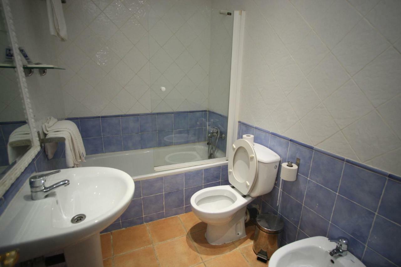 Hostal Vitorina Сория Екстериор снимка