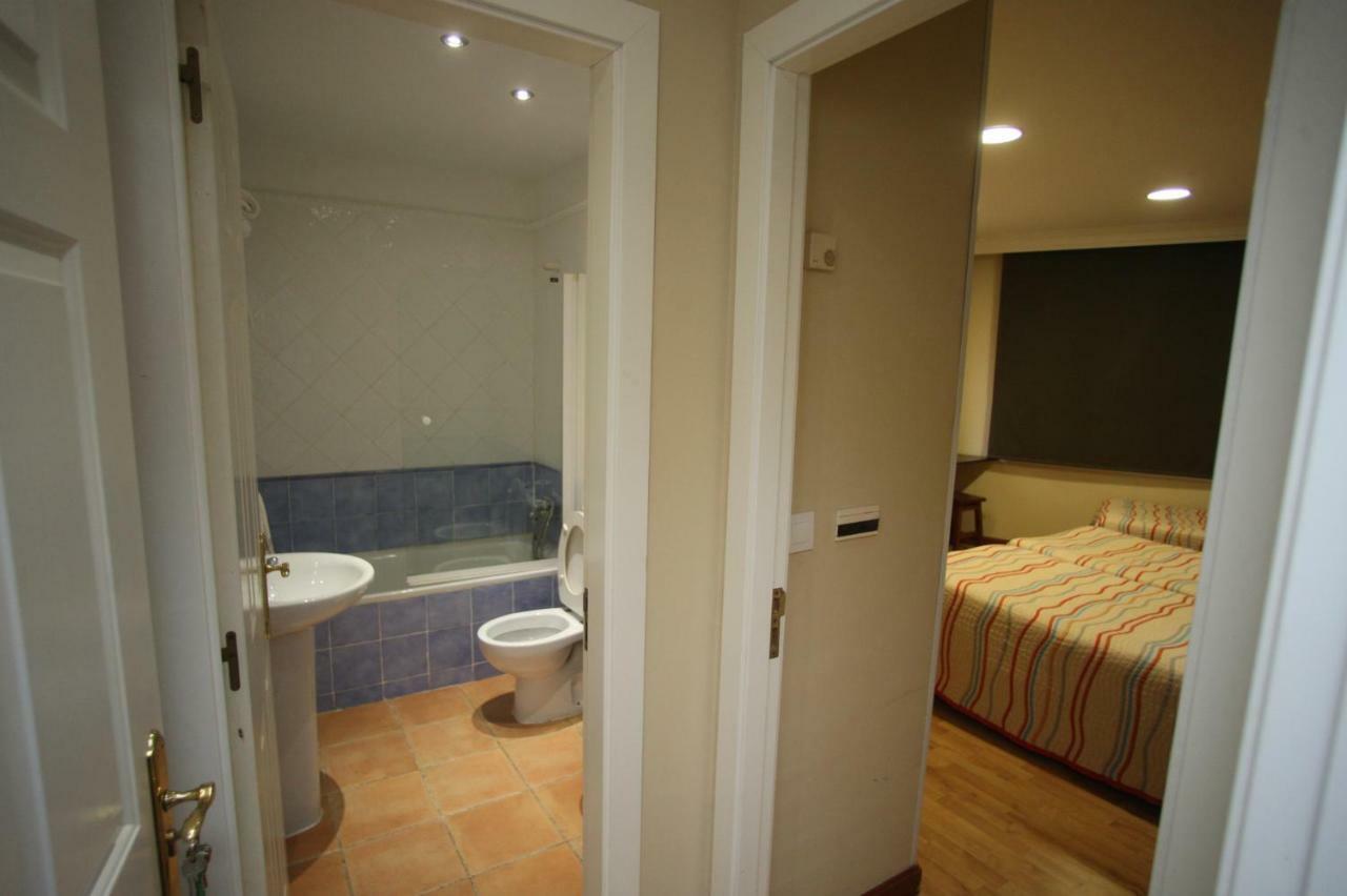 Hostal Vitorina Сория Екстериор снимка